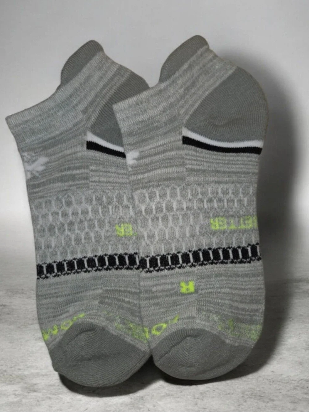 Bombas Medium Ankle Socks Gray Black 5 Pair BNWT Unisex Honeycomb Arch Sup